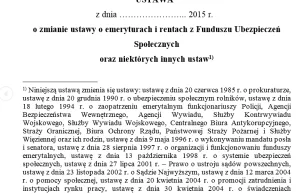 Obniżenie wieku emerytalnego będzie kosztować 40 miliardów złotych. Tylko...