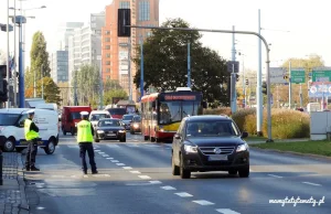 Droga do porodu. Czy i kiedy możemy łamać przepisy?