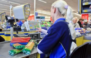 Lidl zapowiada podwyżki pensji i utworzenie kilkaset nowych miejsc pracy,