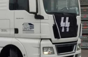 Niemiecka ciężarówka z flagą SS