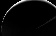 "Rodzinne" zdjęcie Saturna i Tytana :)