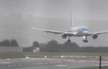 Pilot ląduje na lotnisku w Bristolu samolotem przy silnym wietrze bocznym