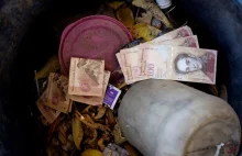Wenezuela: inflacja sięga prawie pół miliona procent
