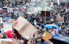 70 tys. osób w Brukseli żądało od władz skutecznej walki z klimatem. Temat...
