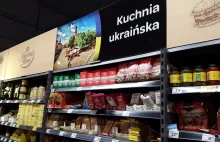 "Ukraińska półka" w Carrefourze.