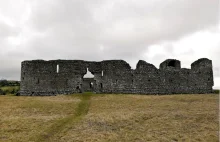 Ballymoon Castle