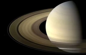 Nowe dane pokazują, jak pierścienie Saturna wpływają na jego atmosferę