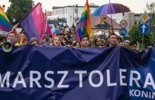 Konin. Proboszcz wyrzucił ministranta za marsz tolerancji 