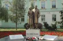 CBA bada zbiórkę na pomnik Kaczyńskich w Radomiu