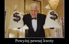 posłużyć się kimś, aby zrealizować własne cele