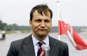 Radosław Sikorski - już oficjalnie - podał się do dymisji