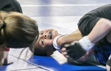 MMA: dzieci walczące w klatkach