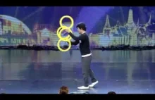 Żonglerka kontaktowa w zagranicznym "Mam talent"