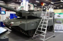 Leopard Rheinmetall z armatą 130 mm