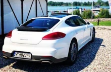 Białe Porsche „Froga” skradziono w okolicach Mławy