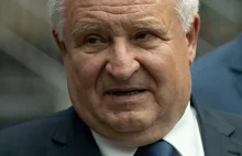 Kaczyński wiedział o Kujdzie? Ruch przy teczce "Ryszarda" gdy był Premierem