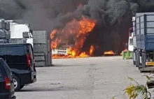 Cysterna płonie w Mińsku Mazowieckim od 20 min., zdjęcia: