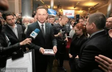 Andrzej Duda wskazał winnego kompromitacji na Stadionie Narodowym.