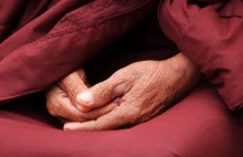 Recepta 124-letniego mnicha na długowieczność: Unikaj seksu i ostrych...