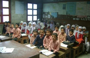 Masowe molestowanie uczniów w islamskich szkołach! Duchowni czują się bezkarni.