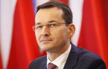 Morawiecki nie może się zdecydować, czy polska gospodarka kwitnie, czy jest w..