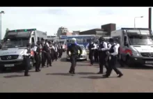 Hilarious Metropolitan Police #RunningManChallenge