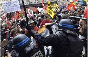 We Francji wybuchnie rewolucja? Szef policyjnych związkowców podaje datę....