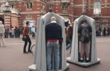 Bardzo publiczna toaleta w Amsterdamie