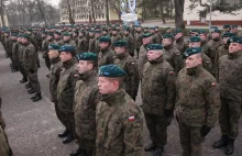 Wojska Obrony Cyberprzestrzeni stać najwyżej na studentów. "Z płaceniem...