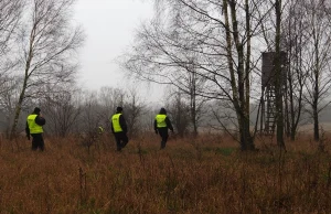 Matka chciała utopić swoje dzieci w rzece. Policjanci zdążyli