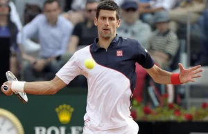 Serb Novak Djokovic przeznaczył wygraną, pół miliona euro dla powodzian.