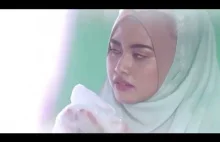 Reklama szamponu do włosów z Malezji