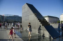 Policja zaspała? Pierwszy zdobywca szczytu Pomnika Ofiar Tragedii Smoleńskiej