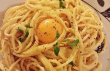Spaghetti carbonara - - Przepisy kulinarne na miarę Twoich potrzeb