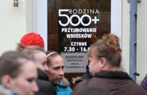 Świadczenia 300+ i 500+. Urzędnicy zostaną zasypani wnioskami