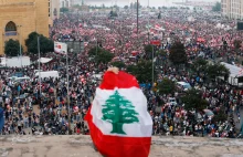 Liban: Protesty trwają, rząd zmniejsza sobie pensje