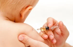 Liczba nieszczepionych dzieci w Polsce rośnie. Apel lekarzy do rodziców