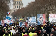 Dziesiąty z rzędu protest "żółtych kamizelek". "Macron do dymisji"