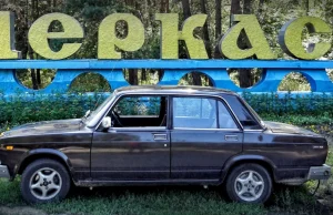Stara Łada w służbie taxi… czyli motoryzacyjny skansen na Ukrainie