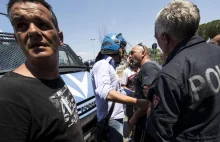 Włochy: protesty przeciwko imigrantom . "To coś niegodnego"