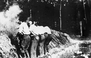 Einsatzgruppen - czołowa formacja hitlerowskiego ludobójstwa