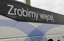 Tuskobus obrzucony jajkami w Lubinie.