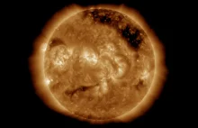 NASA zauważyła ogromną dziurę koronalną w atmosferze Słońca
