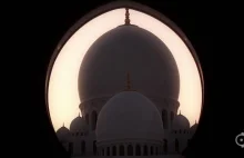 Niesamowita projekcja na Wielkim Meczecie w Emiratach