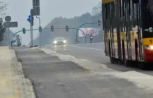 Falująca droga rowerowa powstaje w Łodzi.