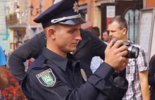 Banderowski marsz przez ukraińskie instytucje ,,Herojam Sława” również w policji