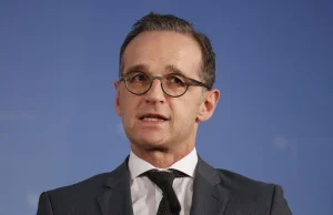 Niemiecki minister: Zmniejszmy fundusze unijne Węgrom, Polsce