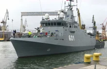ORP Kormoran nowy polski okręt. Przygotowania do podniesienia bandery