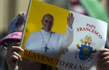 Pracownicy Watykanu nie otrzymają tradycyjnej premii
