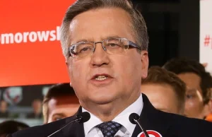 Bronek Komorowski nagle chce robić referenda.